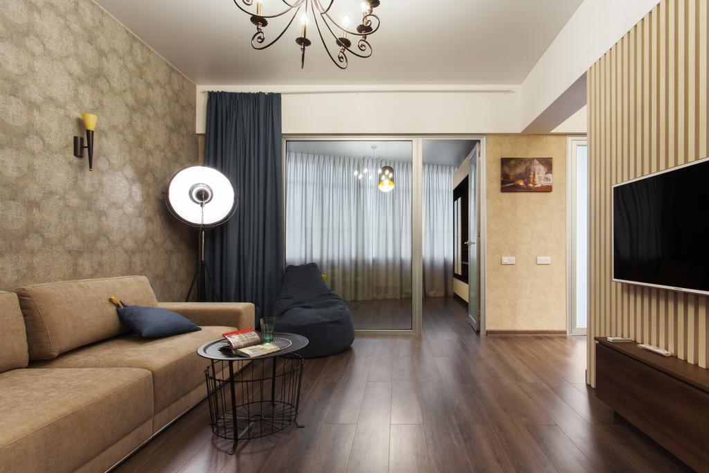 Modern Double Bedroom Apartment In Arkadia Odessa Extérieur photo